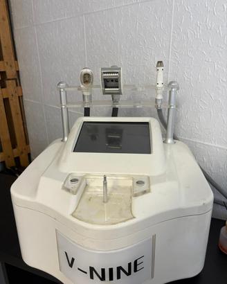 V-Nine con vacuum infrarosso e radiofrequenza