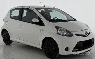 TOYOTA AYGO CONNECT 2013 - 5 Porte