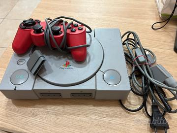 Ps1 con cavi e pad