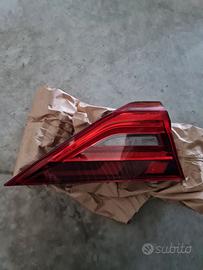 Fanale posteriore portellone SX. Audi A1