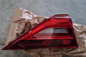 Fanale posteriore portellone SX. Audi A1