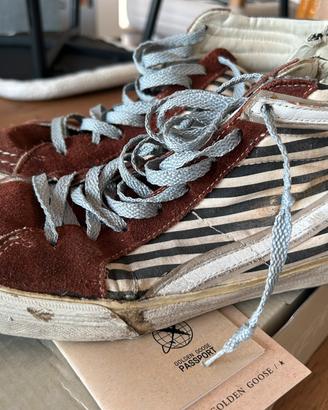 SNEACKERS GOLDEN GOOSE