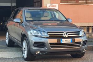 VOLKSWAGEN Touareg 3.0 TDI 245 CV tiptronic