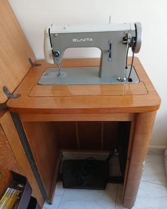 macchina per cucire, con mobiletto