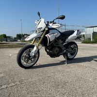 Aprilia Dorsoduro 750 2008