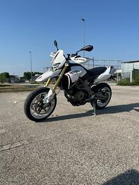 Aprilia Dorsoduro 750 2008