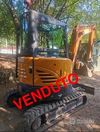 Miniescavatore Case