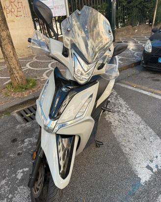Kymco Agility 300