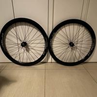 CERCHI DT SWISS R470 db PER BICI DA CORSA