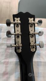 chitarra acustica 