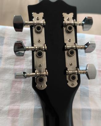 chitarra acustica 