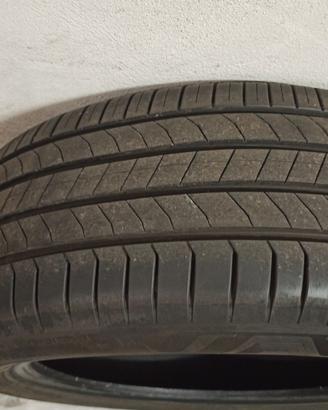 Nexen 215/55 R18 95V – DOT 46/2024  < 4.000km