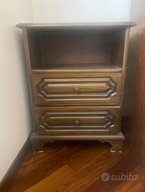 Comodino in legno vintage