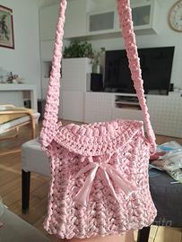 Borsa a tracolla rosa cipria fatta a mano  unica