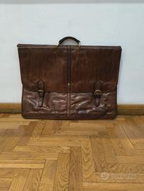 Porta  abiti in pelle vintage