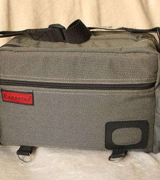 Borsa Reporter usata per macchina fotografica