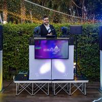 DJ Animatore e speaker per matrimoni ed eventi