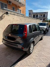 Ford Fiesta 5 serie 1.4 TDCI Allestimento GHIA