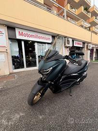 Yamaha X-Max 300