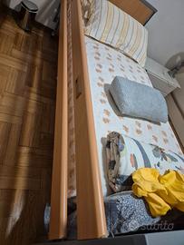 Letto elettrico in legno