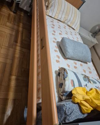 Letto elettrico in legno