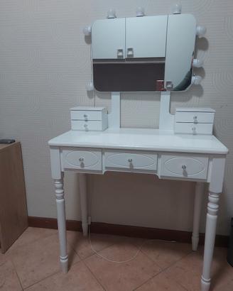 Mobile trucco