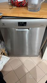 Lavastoviglie Electrolux