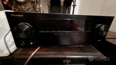 Amplificatore paioner con 4 casse e un subufer