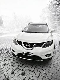 Nissan x trail