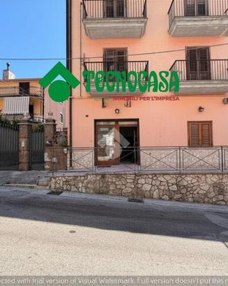 NEGOZIO A MONTEFORTE IRPINO