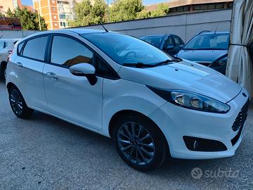 Ford Fiesta 1.5 TDCi 75CV 5 porte Black & White Ed