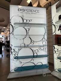 mobile cassa e vetrina di esposizione