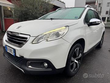 PEUGEOT 2008 1.6 e-HDi 115 CV Stop&Start Allure