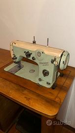 Macchina da cucire Vintage Visnova Matic con Mob