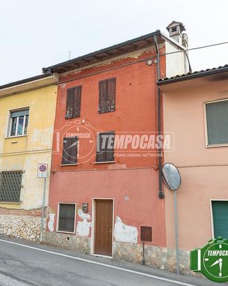 3 LOCALI INDIPENDENTE CON BOX