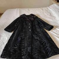 pelliccia di Astrakan 