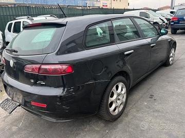 Ricambi usati alfa 159 anno 2007 - cilindrata 1.9 