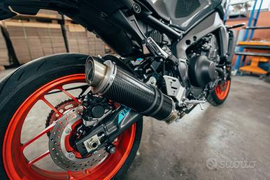 Thunder Carbon Roadsitalia Yamaha MT-09 2021-