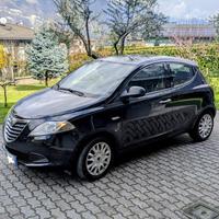 Lancia Y 1.2 benzina NEOPATENTATI