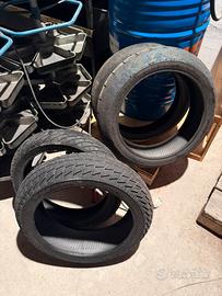 Gomme motard