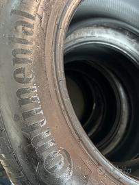 Gomme semi nuove