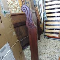 Letto a barca in noce