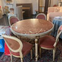 Tavolo in legno con piano in marmo + 5 sedie