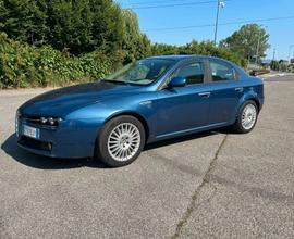 Alfa Romeo 159 1.9 JTDm berlina