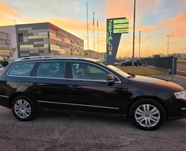 Volkswagen Passat Var. 2.0 Tdi DPF 140cv Highline