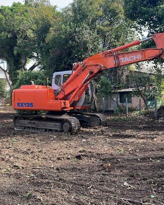Escavatore hitachi ex 135