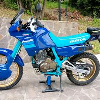 Honda NX 650 Dominator