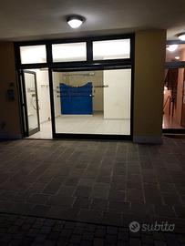 Immobile commerciale