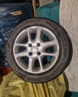 4 Cerchi Toyota Yaris modello dal 1999 al 2005