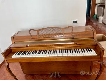 Pianoforte Yamaha